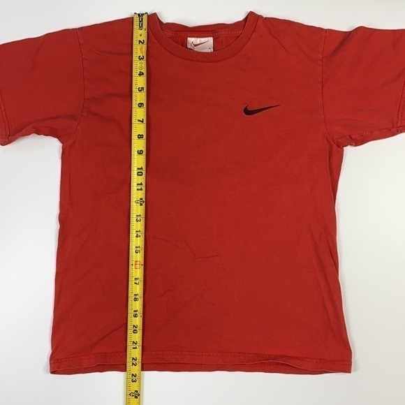 Vintage Nike Red Black Swoosh Tshirt - Picture 4 of 7